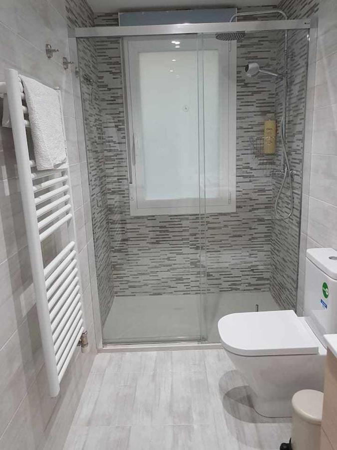 Serendipia Apartamentos 3 Logroño Esterno foto