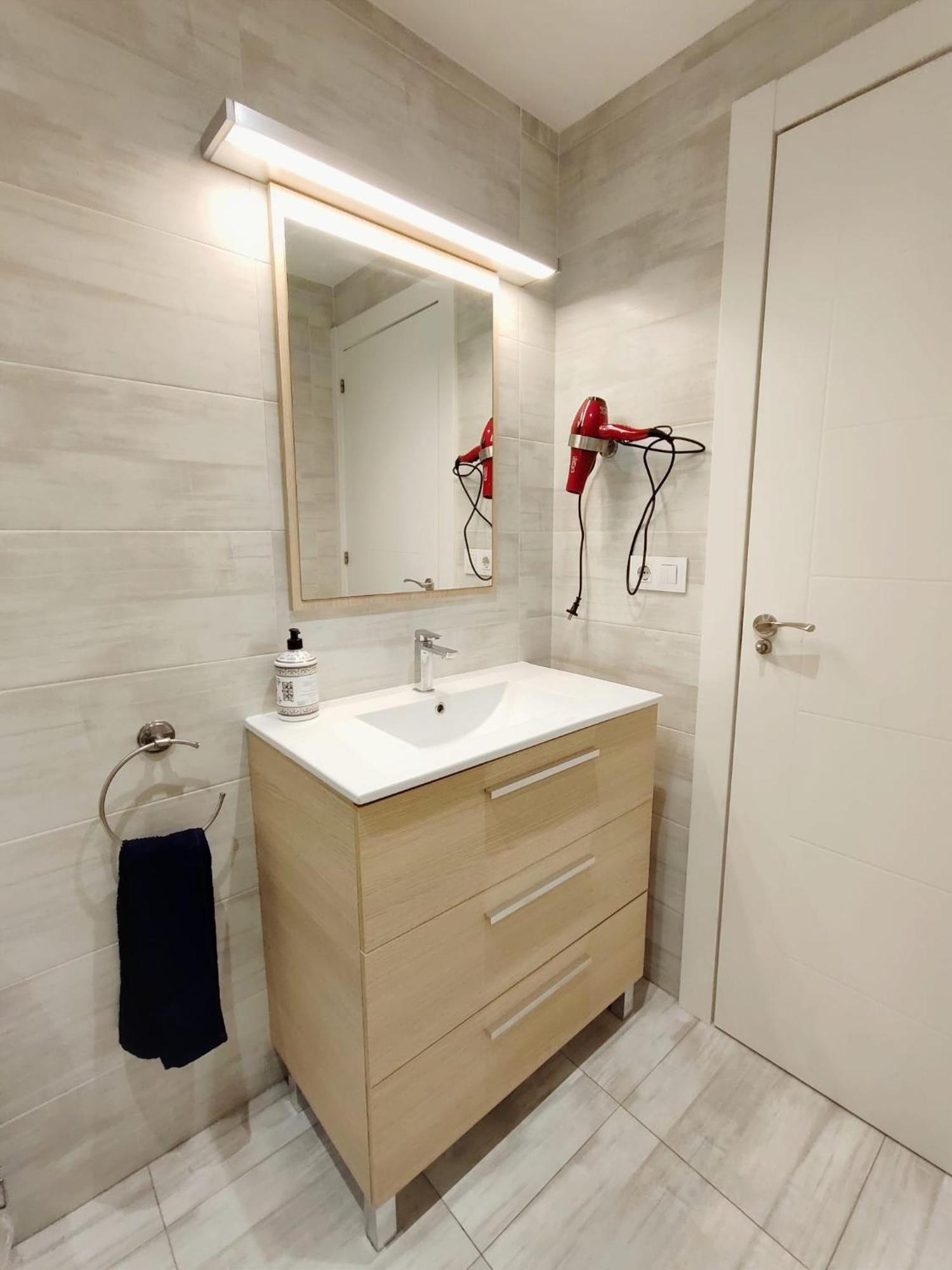 Serendipia Apartamentos 3 Logroño Esterno foto